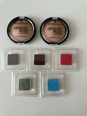 Jeffree Star and Essence Pure Nude Highlighter Powder. BUNDLE 👍